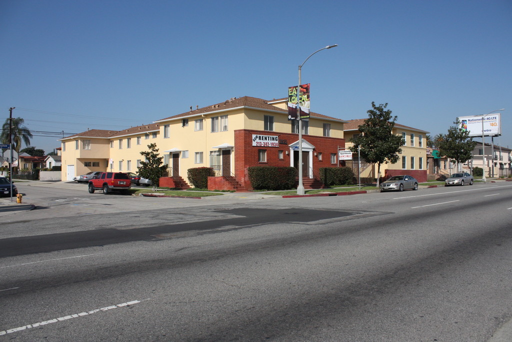 Buildingpictures2-5-15012.jpg