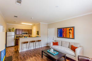 chenal-pointe-at-the-divide-little-rock-ar-interior-photo(21).jpg