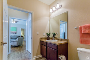 chenal-pointe-at-the-divide-little-rock-ar-interior-photo(32).jpg