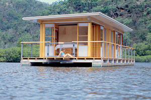 Arkiboat-tiny-small-houseboat-living-001.jpg