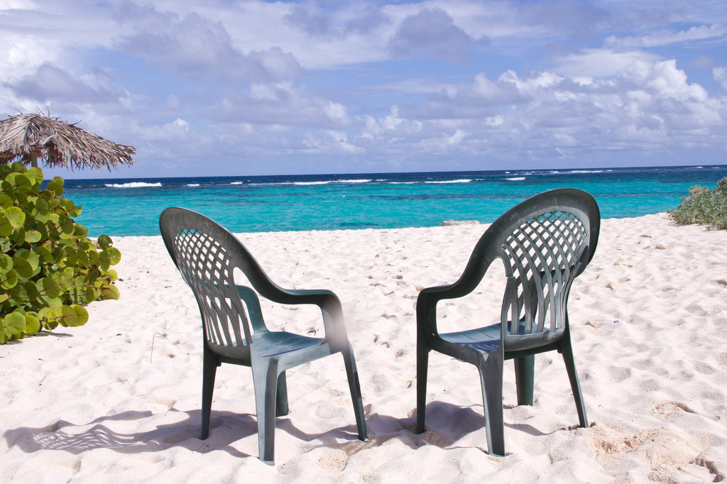 beach_chairs.jpg