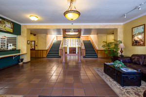 Interior_Lobby_Q5A9133-HDR.jpg
