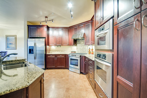 8aKitchen.jpg